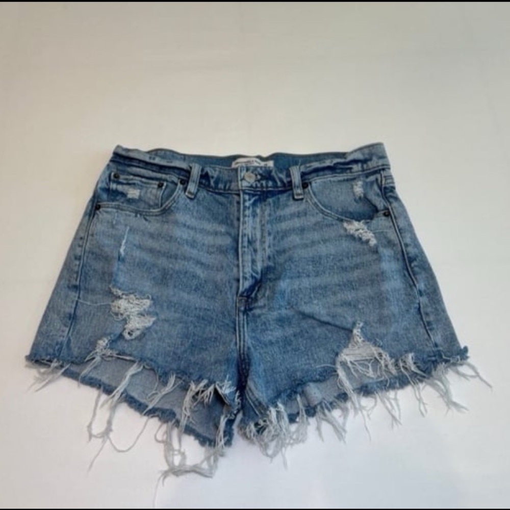 Abercrombie Mom Short